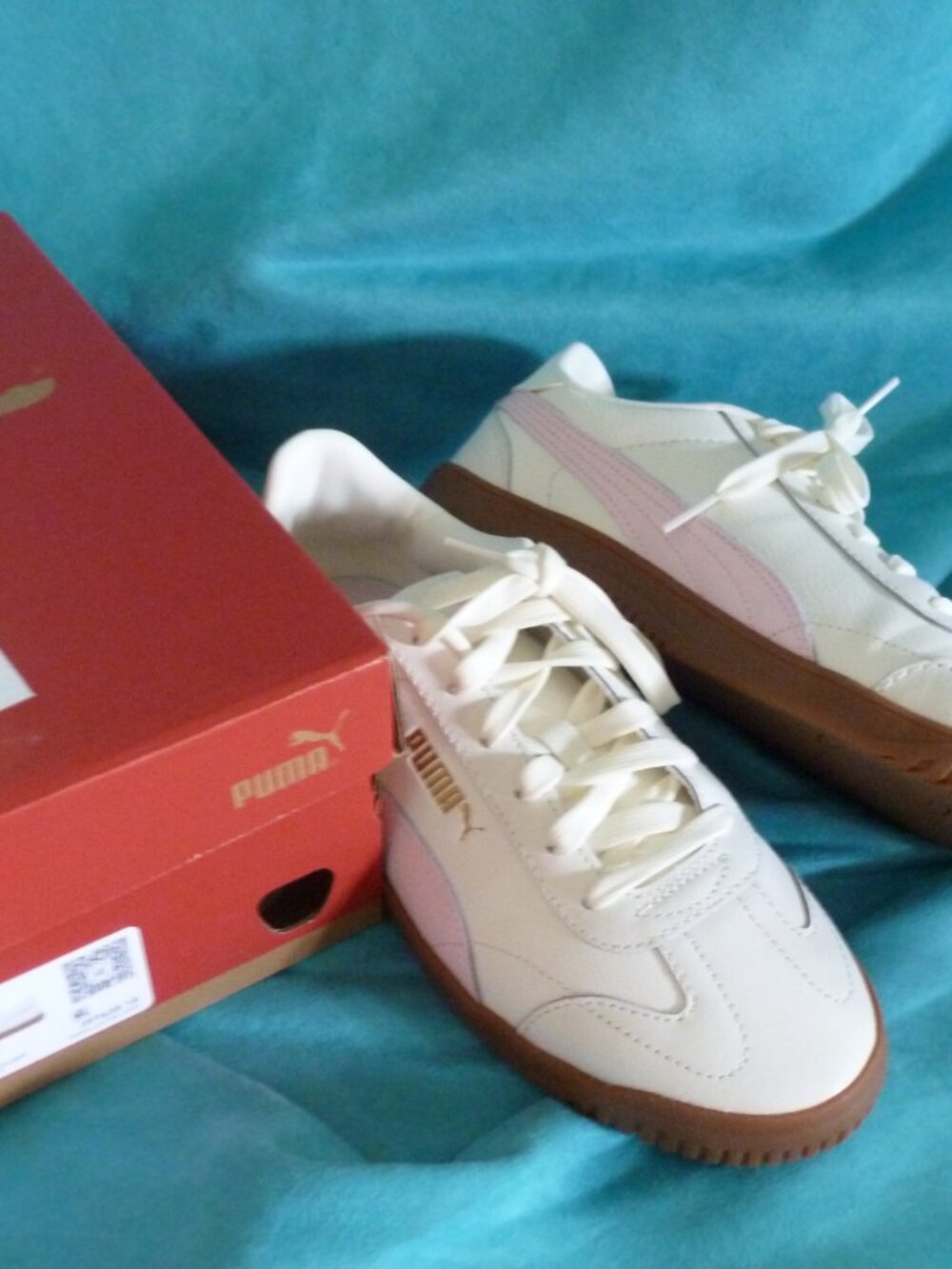 Puma Womens Club 5v5 Sneaker Warm White-Whisp of Pink-Puma Gold 9.5 Gum Sole NEW